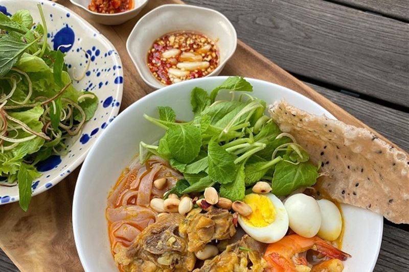  다낭 시티 + 길거리 음식 체험 투어 (1일) 문화와 미식이 어우러진 다낭 시티 인사이드 투어